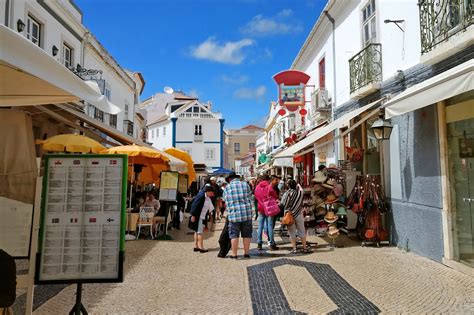 shopping in the algarve river